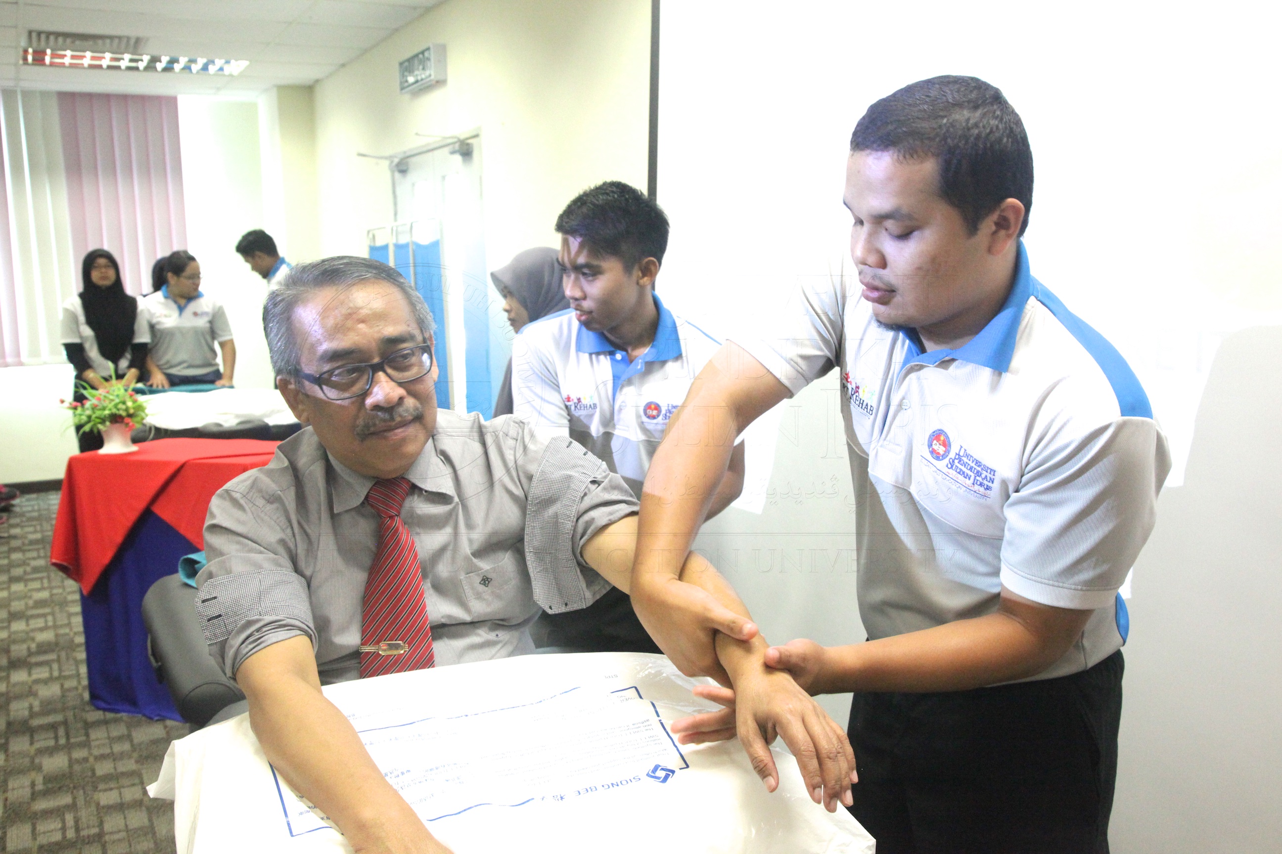 PRO15 147 MOU IMG 0408